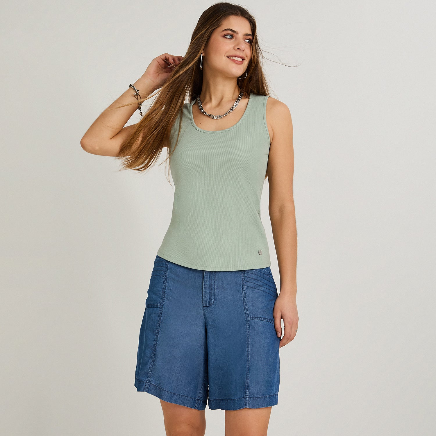 Polera Básica sin Mangas Verde